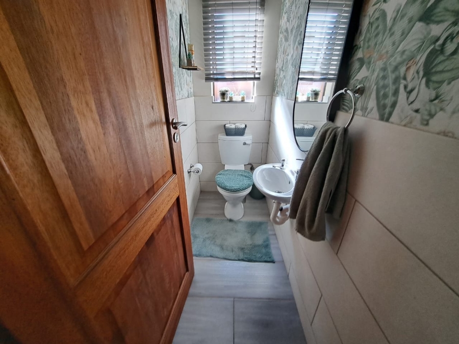 4 Bedroom Property for Sale in Cashan North West